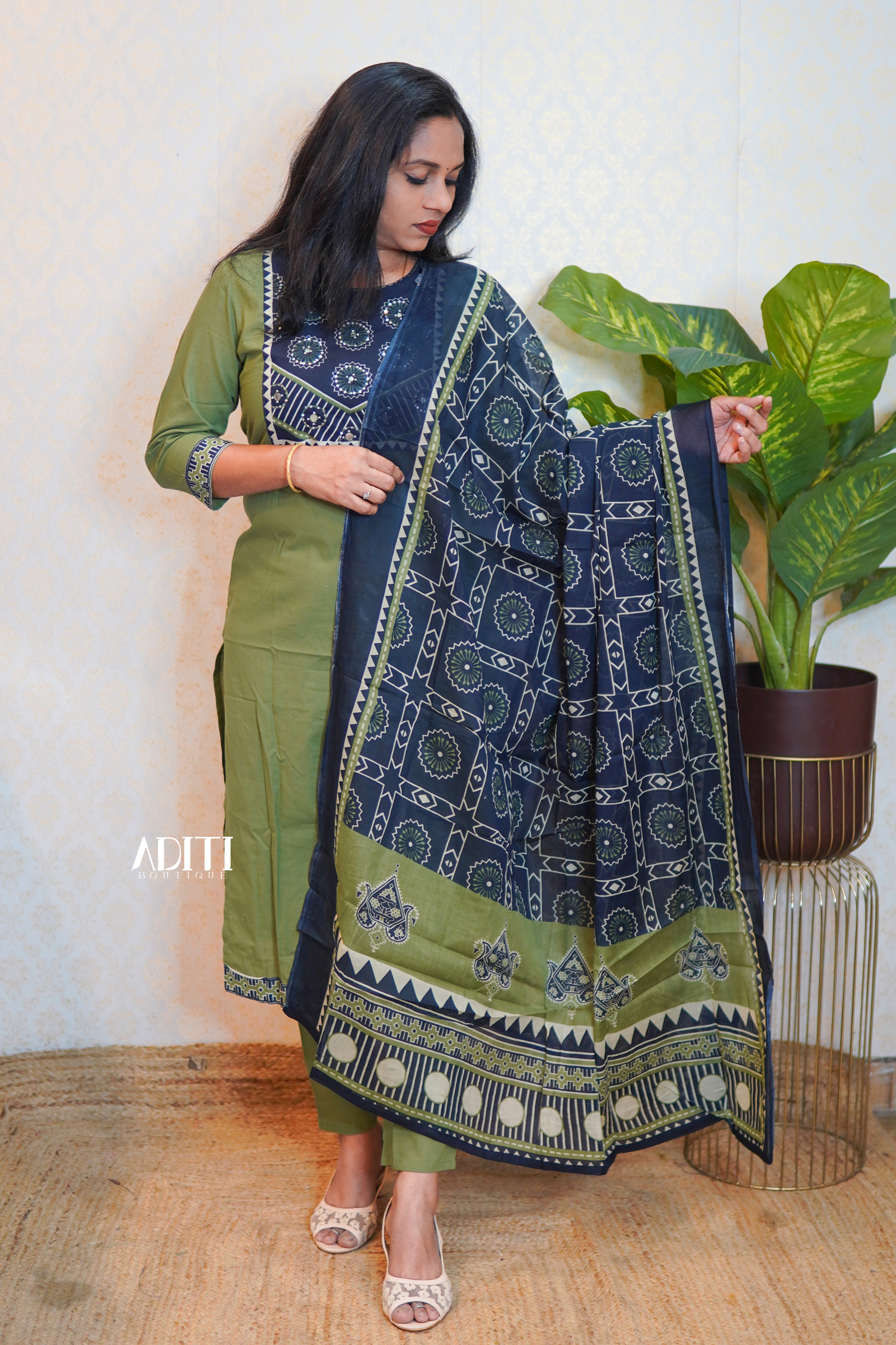 SALWAR RS0081 - View 2